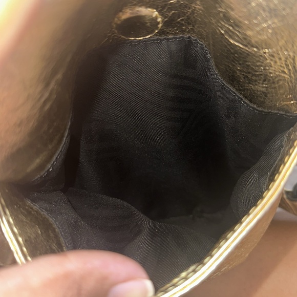 OPEN TO OFFERS Rebecca Minkoff Gold Julian Backpack - Picture 10 of 11